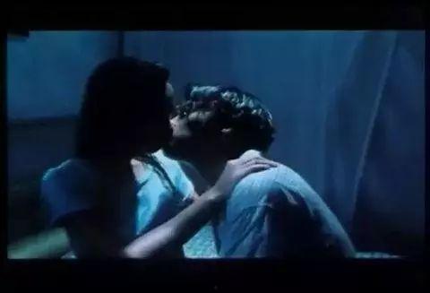 郑家榆 情色在线观看,揭秘影视作品中的激情与禁忌